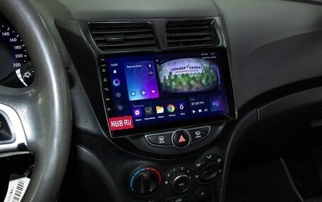 Hyundai Solaris II рестайлинг, 2015 год, 780 000 рублей, 18 фотография