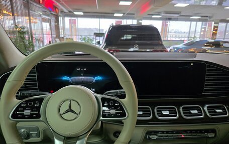 Mercedes-Benz Maybach GLS I, 2022 год, 25 900 000 рублей, 3 фотография