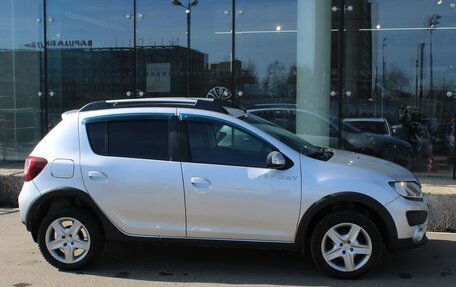 Renault Sandero II рестайлинг, 2016 год, 785 000 рублей, 3 фотография