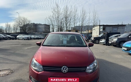 Volkswagen Polo VI (EU Market), 2013 год, 749 000 рублей, 2 фотография