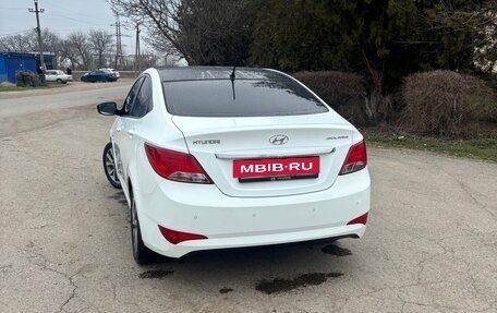 Hyundai Solaris II рестайлинг, 2015 год, 1 150 000 рублей, 4 фотография