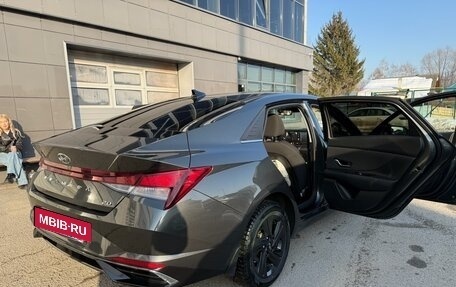 Hyundai Elantra, 2021 год, 2 250 000 рублей, 8 фотография