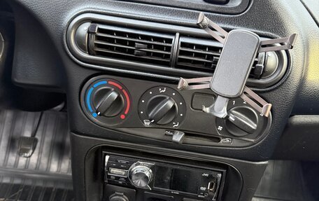 Chevrolet Niva I рестайлинг, 2018 год, 680 000 рублей, 11 фотография