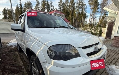 Chevrolet Niva I рестайлинг, 2018 год, 680 000 рублей, 8 фотография