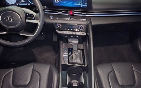 Hyundai Avante, 2023 год, 1 980 000 рублей, 14 фотография