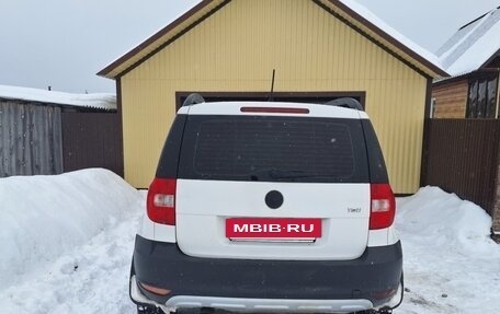 Skoda Yeti I рестайлинг, 2013 год, 750 000 рублей, 5 фотография