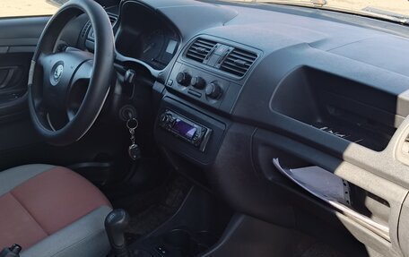 Skoda Fabia II, 2007 год, 400 000 рублей, 7 фотография