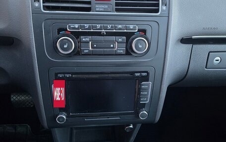 Volkswagen Touran III, 2011 год, 790 000 рублей, 27 фотография