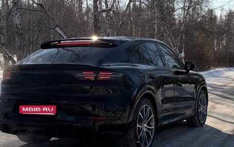 Porsche Cayenne III, 2022 год, 14 800 000 рублей, 2 фотография