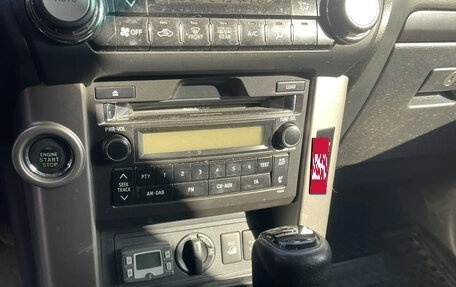 Toyota Land Cruiser Prado 150 рестайлинг 2, 2012 год, 2 150 000 рублей, 11 фотография