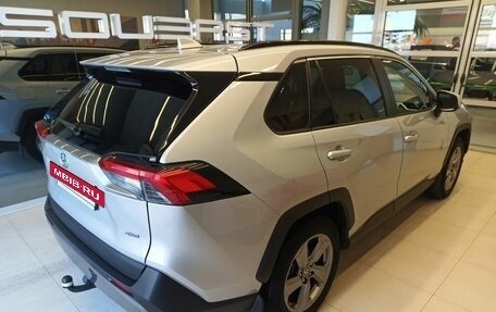 Toyota RAV4, 2019 год, 3 232 000 рублей, 4 фотография