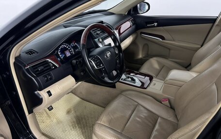 Toyota Camry, 2012 год, 1 570 000 рублей, 9 фотография