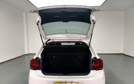 Volkswagen Polo, 2021 год, 1 000 000 рублей, 6 фотография