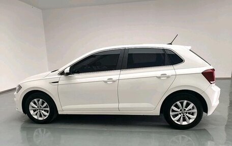 Volkswagen Polo, 2021 год, 1 000 000 рублей, 9 фотография