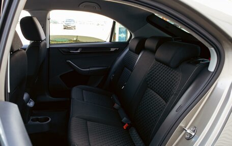 Skoda Rapid I, 2018 год, 1 095 000 рублей, 17 фотография