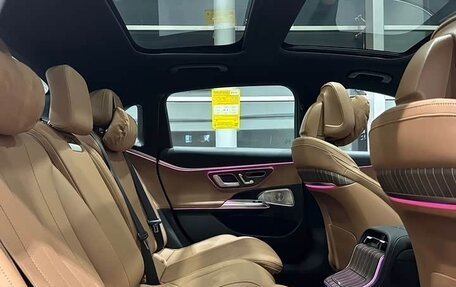 Mercedes-Benz E-Класс, 2026 год, 8 500 000 рублей, 12 фотография