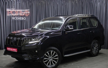 Toyota Land Cruiser Prado 150 рестайлинг 2, 2023 год, 11 998 000 рублей, 1 фотография