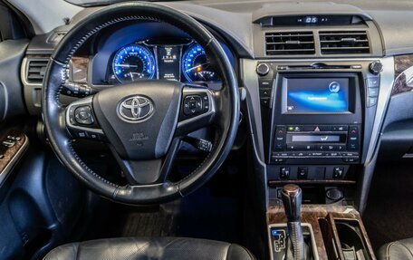 Toyota Camry, 2016 год, 1 750 000 рублей, 16 фотография