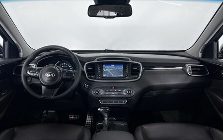 KIA Sorento III Prime рестайлинг, 2017 год, 2 450 000 рублей, 15 фотография