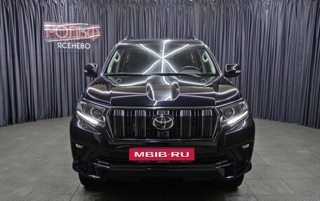 Toyota Land Cruiser Prado 150 рестайлинг 2, 2023 год, 11 998 000 рублей, 2 фотография