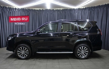 Toyota Land Cruiser Prado 150 рестайлинг 2, 2023 год, 11 998 000 рублей, 8 фотография