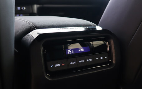 Toyota Land Cruiser Prado, 2025 год, 13 300 000 рублей, 34 фотография