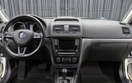 Skoda Yeti I рестайлинг, 2017 год, 1 449 000 рублей, 13 фотография