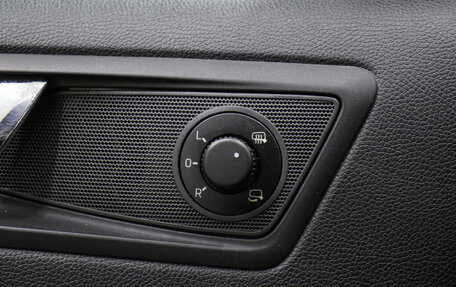 Skoda Yeti I рестайлинг, 2017 год, 1 449 000 рублей, 19 фотография