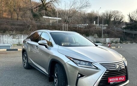 Lexus RX IV рестайлинг, 2016 год, 3 550 000 рублей, 10 фотография