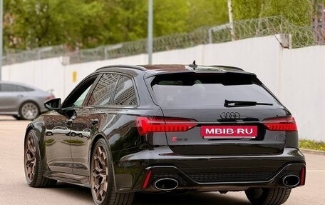 Audi RS 6, 2022 год, 16 350 000 рублей, 6 фотография