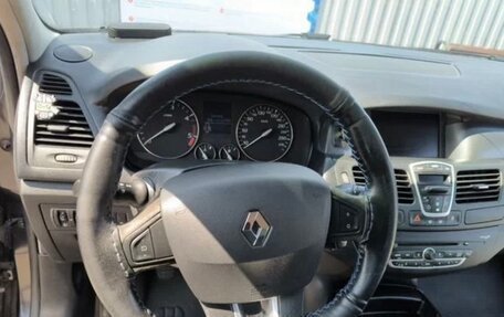 Renault Laguna III рестайлинг, 2009 год, 300 000 рублей, 3 фотография