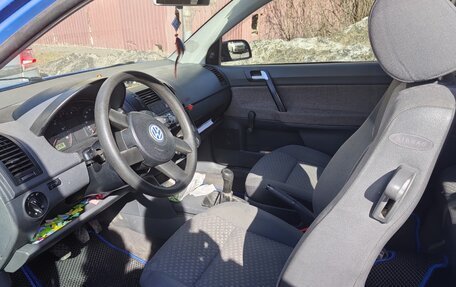 Volkswagen Polo IV рестайлинг, 2002 год, 300 000 рублей, 7 фотография