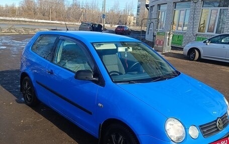 Volkswagen Polo IV рестайлинг, 2002 год, 300 000 рублей, 2 фотография