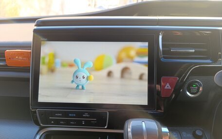 Honda Stepwgn IV, 2019 год, 2 350 000 рублей, 20 фотография