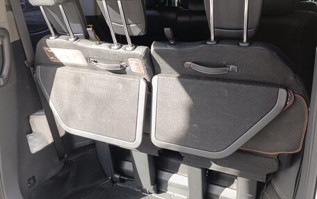 Honda Stepwgn IV, 2019 год, 2 350 000 рублей, 17 фотография