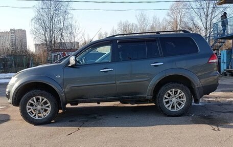 Mitsubishi Pajero Sport II рестайлинг, 2013 год, 1 787 000 рублей, 3 фотография