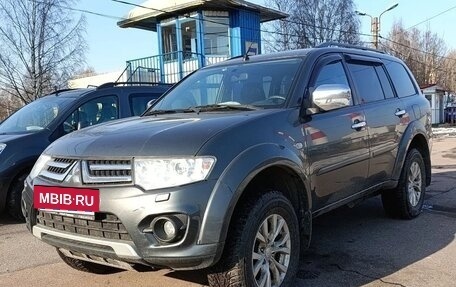Mitsubishi Pajero Sport II рестайлинг, 2013 год, 1 787 000 рублей, 2 фотография