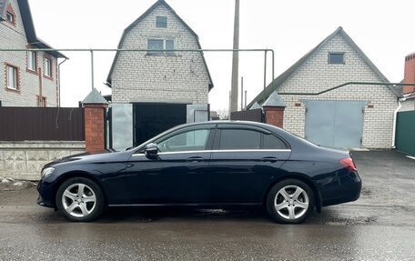 Mercedes-Benz E-Класс, 2017 год, 2 500 000 рублей, 9 фотография