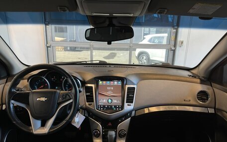 Chevrolet Cruze II, 2011 год, 668 000 рублей, 9 фотография