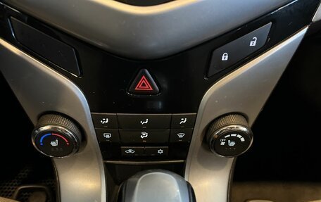 Chevrolet Cruze II, 2011 год, 668 000 рублей, 15 фотография