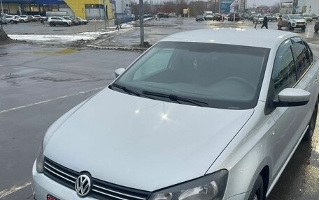 Volkswagen Polo VI (EU Market), 2013 год, 735 000 рублей, 1 фотография
