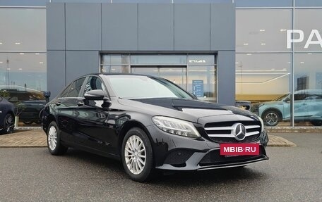 Mercedes-Benz C-Класс, 2019 год, 2 055 000 рублей, 3 фотография