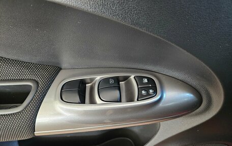 Nissan Juke II, 2012 год, 899 000 рублей, 17 фотография