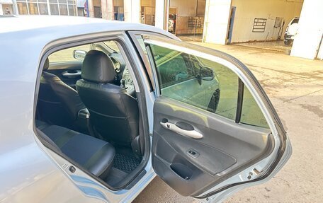 Toyota Auris II, 2008 год, 670 000 рублей, 14 фотография