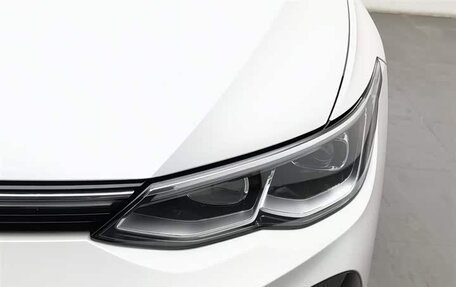 Volkswagen Golf VIII, 2022 год, 2 000 000 рублей, 5 фотография