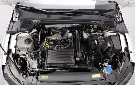 Volkswagen Golf VIII, 2022 год, 2 000 000 рублей, 17 фотография