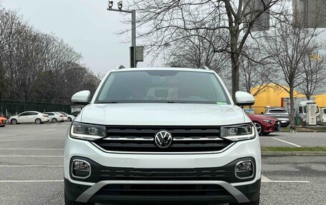 Volkswagen T-Cross I, 2022 год, 1 792 000 рублей, 2 фотография
