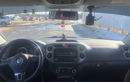 Volkswagen Tiguan I, 2010 год, 950 000 рублей, 6 фотография