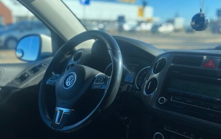 Volkswagen Tiguan I, 2010 год, 950 000 рублей, 9 фотография