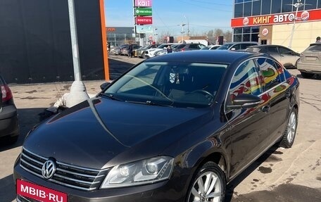 Volkswagen Passat B7, 2012 год, 800 000 рублей, 2 фотография
